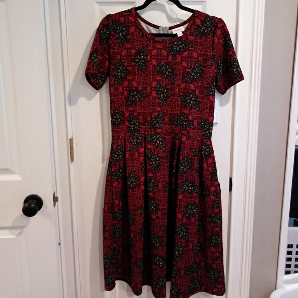 LuLaRoe Amelia